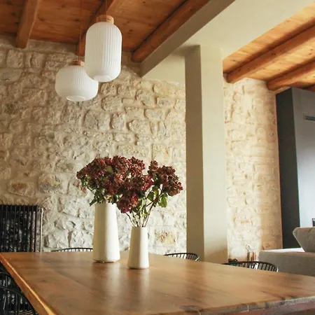 Lithero Apartment *