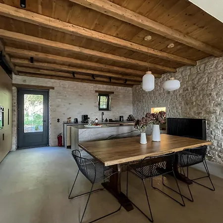 Lithero Apartamento Stemnitsa